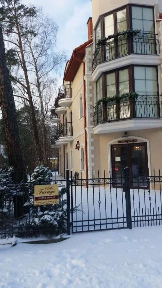 Проживание в семье Villa Farage Мельно-49